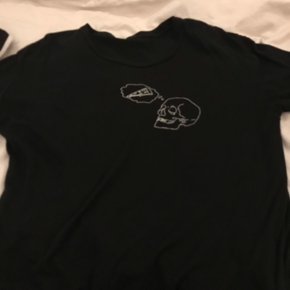 Top - Picture 2 of 4